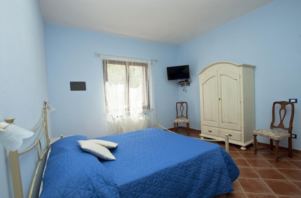 Le Camere Di Nonna Mara Montescudaio Ruang foto