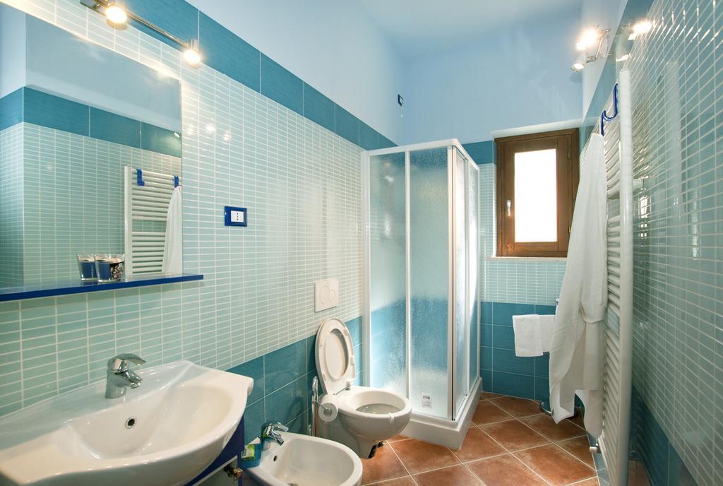 Le Camere Di Nonna Mara Montescudaio Ruang foto